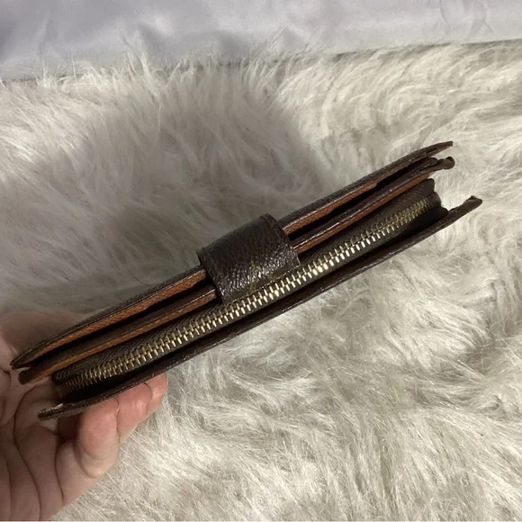 SOLD………..Louis Vuitton Monogram Porte Papier Code SP0979 Zip Snap Wallet - Picture 11 of 15